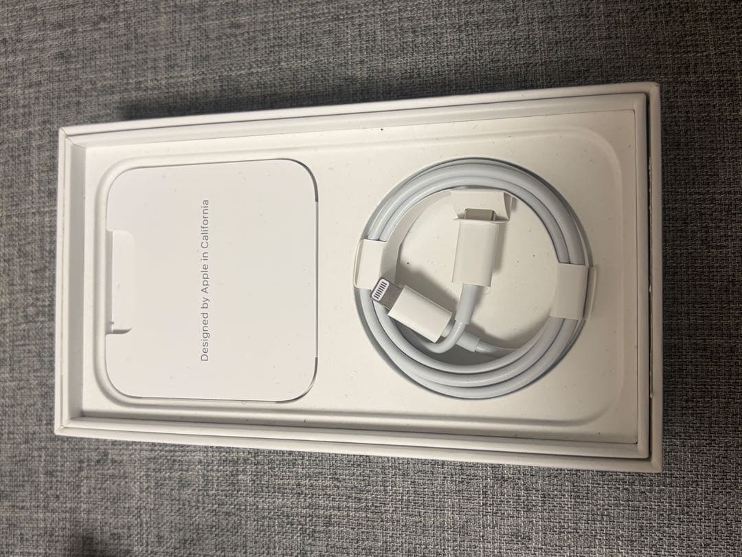 に*‬様 Apple iPhone 14 Pro シルバー 本体　箱あり