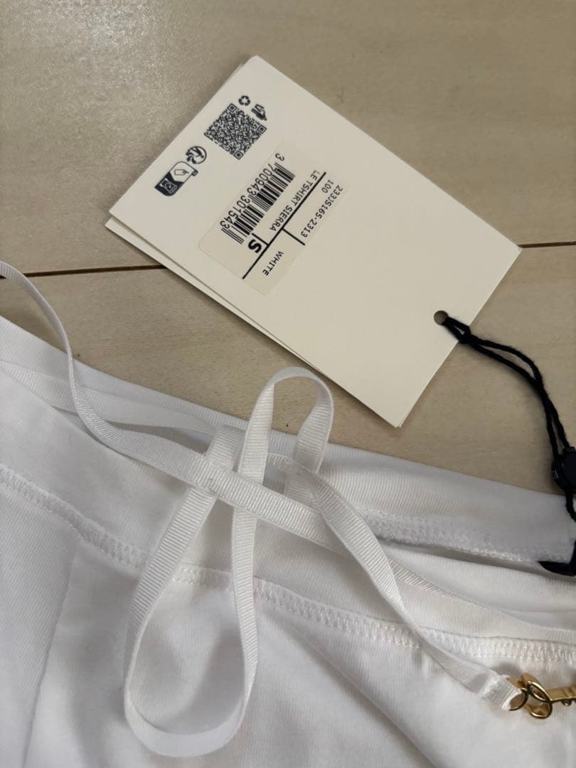 新品未使用　JACQUEMUS ホワイト オフショルダー Tシャツ S