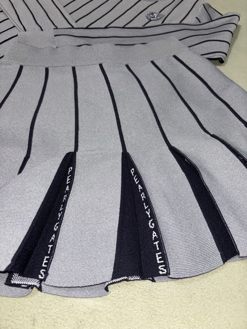 （超美品）パーリーゲイツ、ストライプ柄シリーズ、セットアップ、サイズ上1、下0