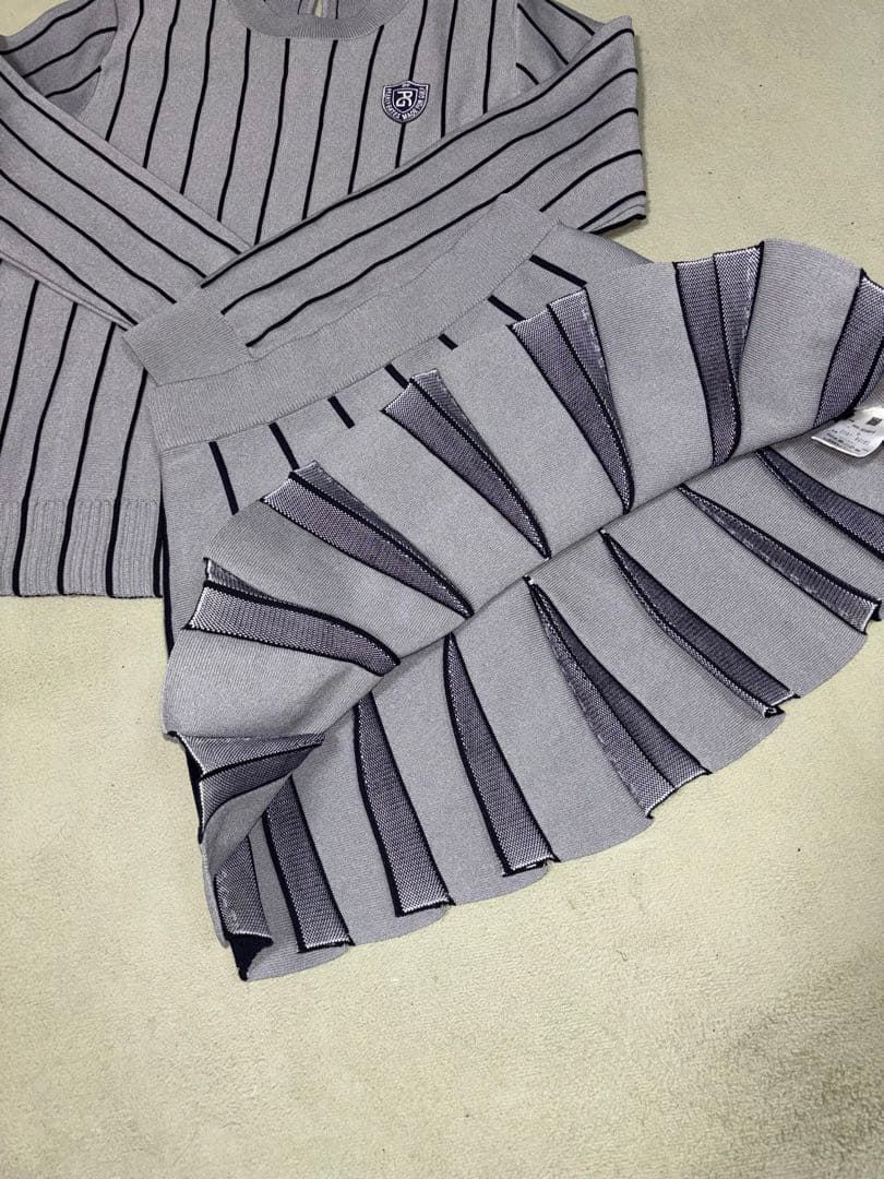 （超美品）パーリーゲイツ、ストライプ柄シリーズ、セットアップ、サイズ上1、下0