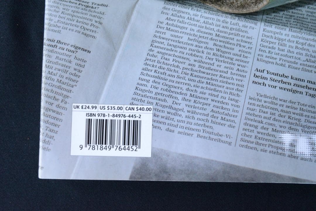 【Wolfgang Tillmans: 2017】サイン入り