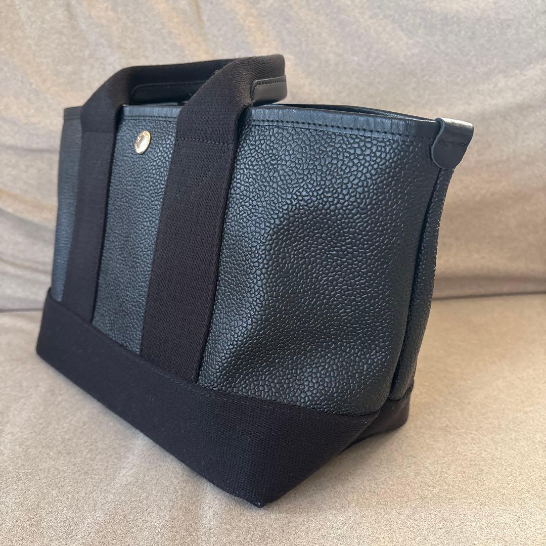 トプカピ　スコッチグレインネオレザー　ミニトートバッグ　ブラック