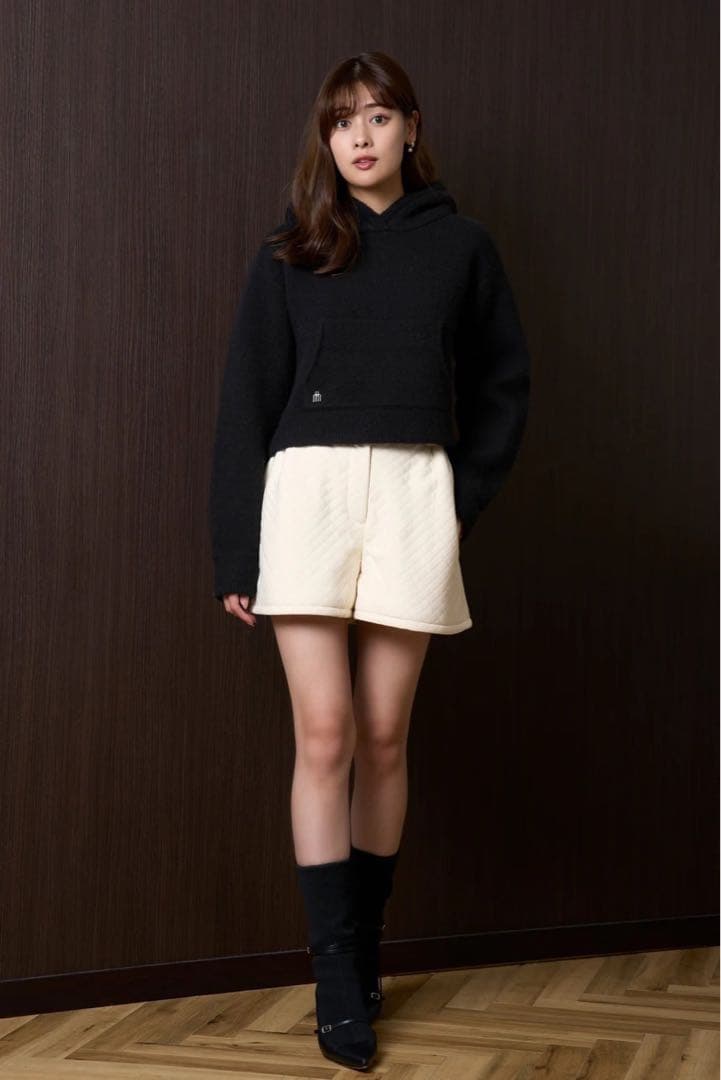 パンツ Herlipto Quilted Flare Bell Shorts