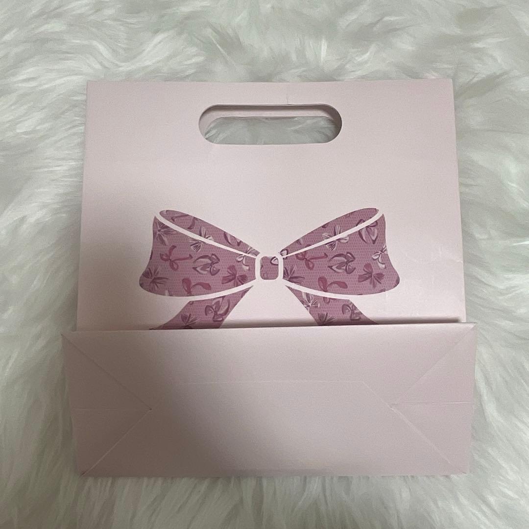 ジルシュチュアートクリスマスコフレ2025新品未開封 ショッパー付き