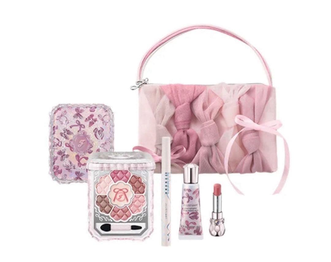 ジルシュチュアートクリスマスコフレ2025新品未開封 ショッパー付き