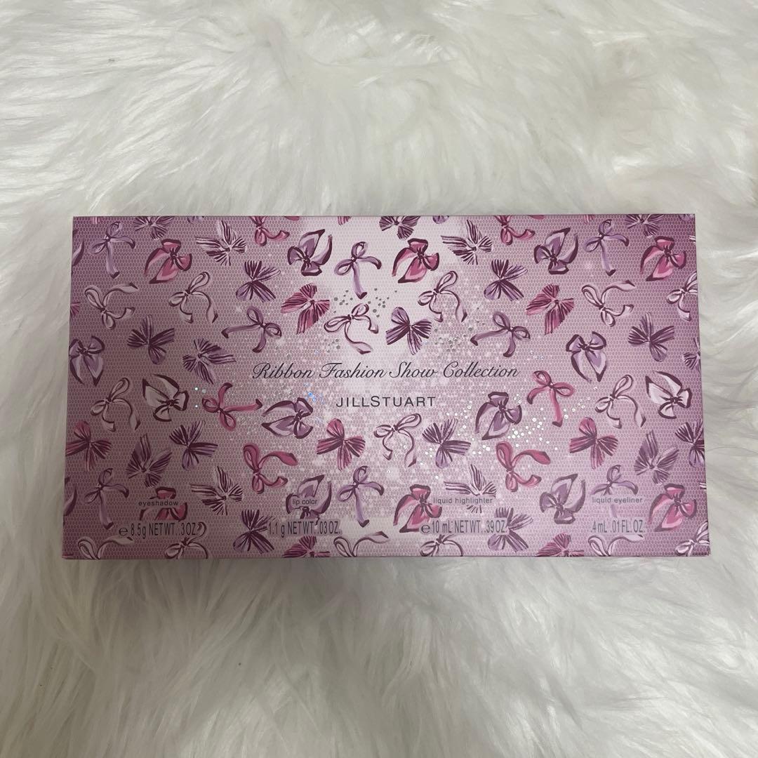 ジルシュチュアートクリスマスコフレ2025新品未開封 ショッパー付き