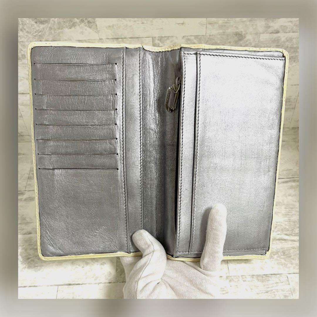 いちご様 CHANEL マドモアゼルライン ココマーク ステッチ 長財布 白