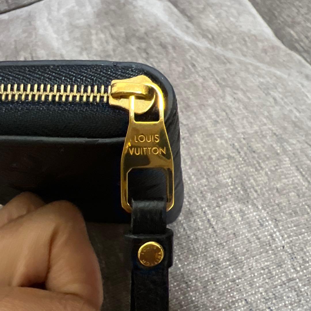 【美品】Louis Vuitton ブラック アンプラント ジッピーパース