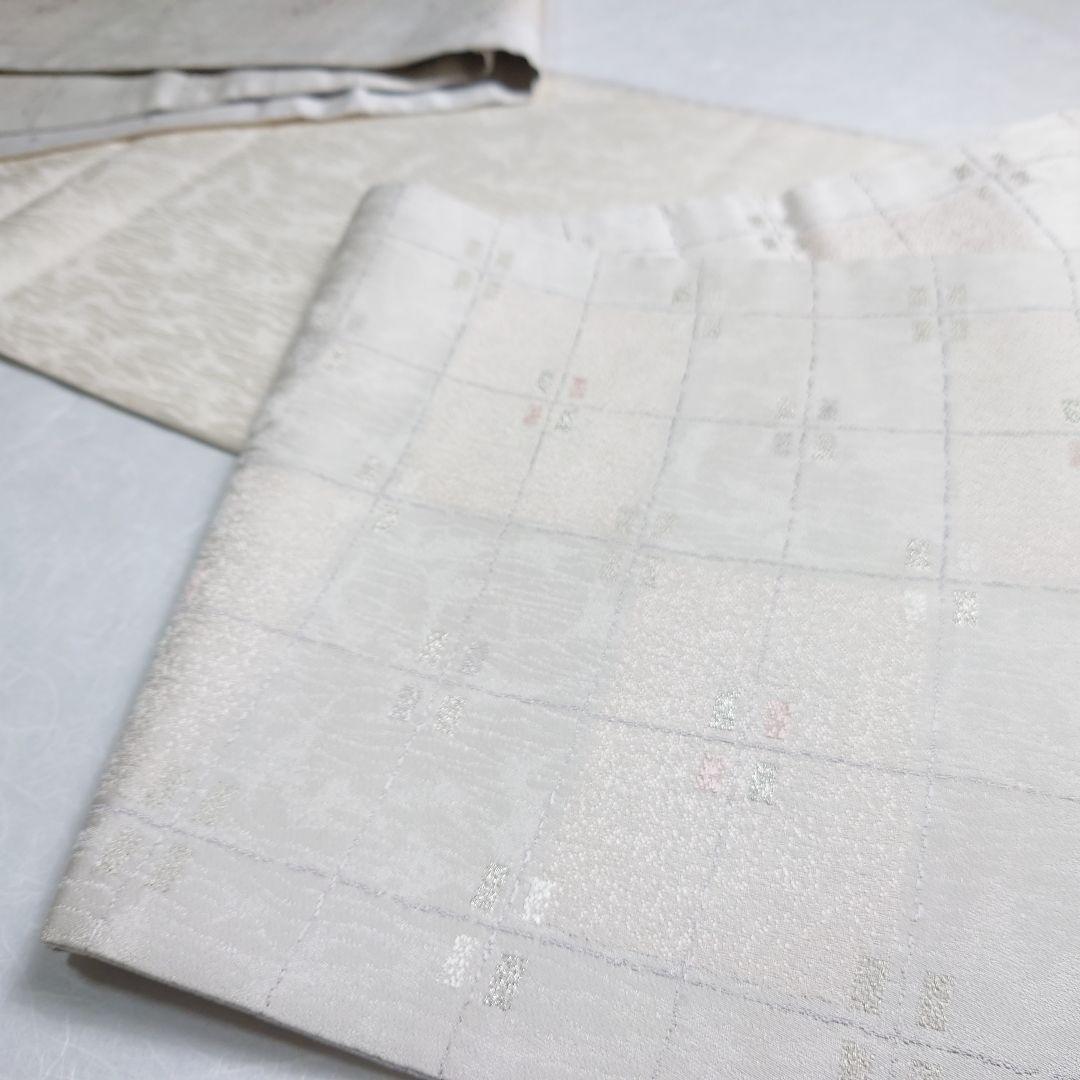 正絹 袋帯 六通柄 市松 白ベース 可愛い 逸品 美品