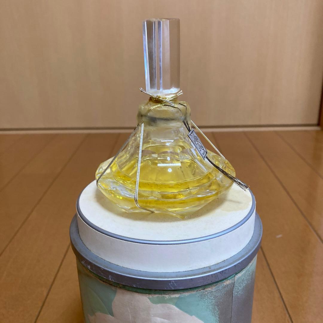 資生堂香水　ホワイトローズ