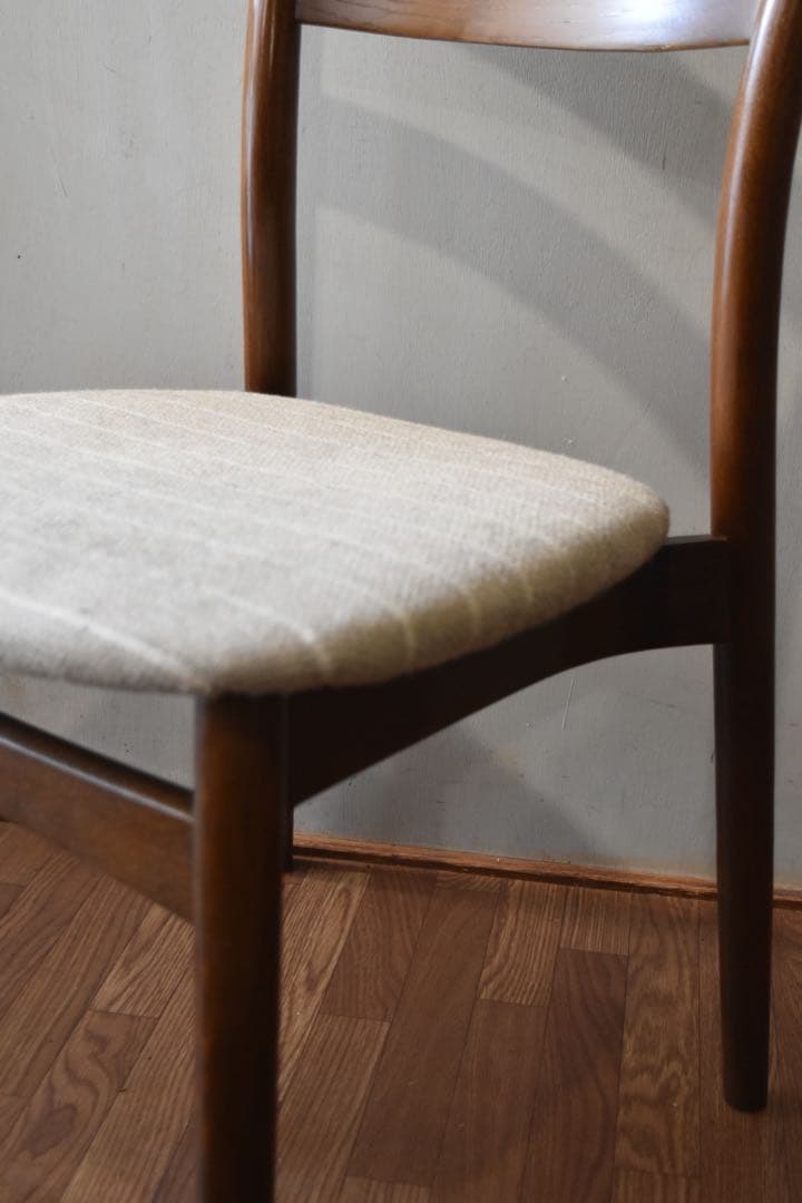 Dokin 日進木工 ダイニングチェア