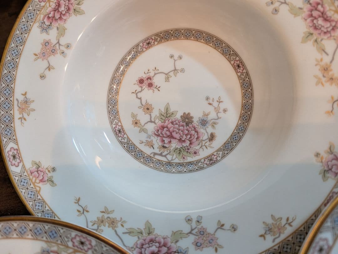 ロイヤルドルトン　カントン　深皿３枚セット