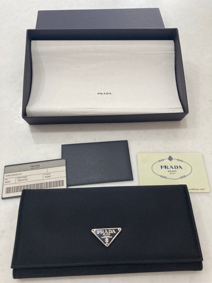 PRADA テッスート 長財布 ネロ