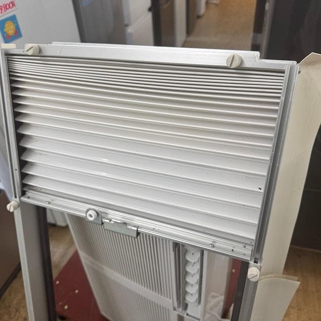 美品【 CORONA 】コロナ 窓用ルームエアコン リモコン付CWH-A1822