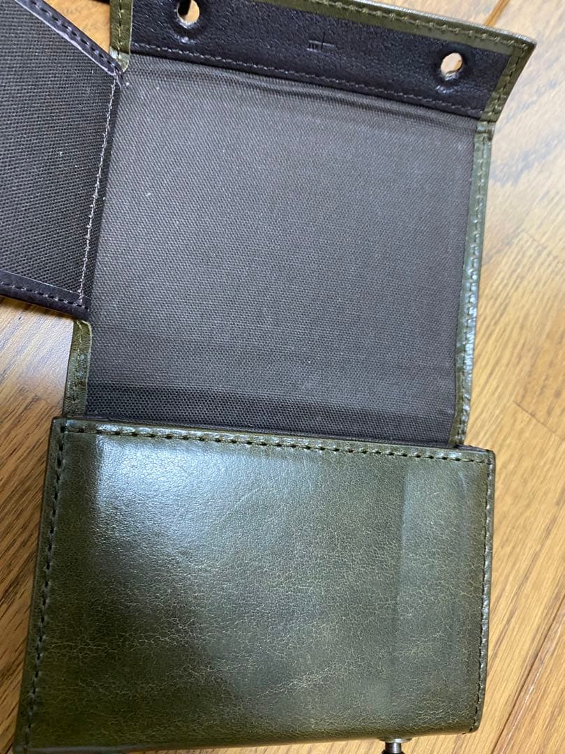 m+ エムピウミッレフォッリエ　イタリーコ　ムスキオ.コケ