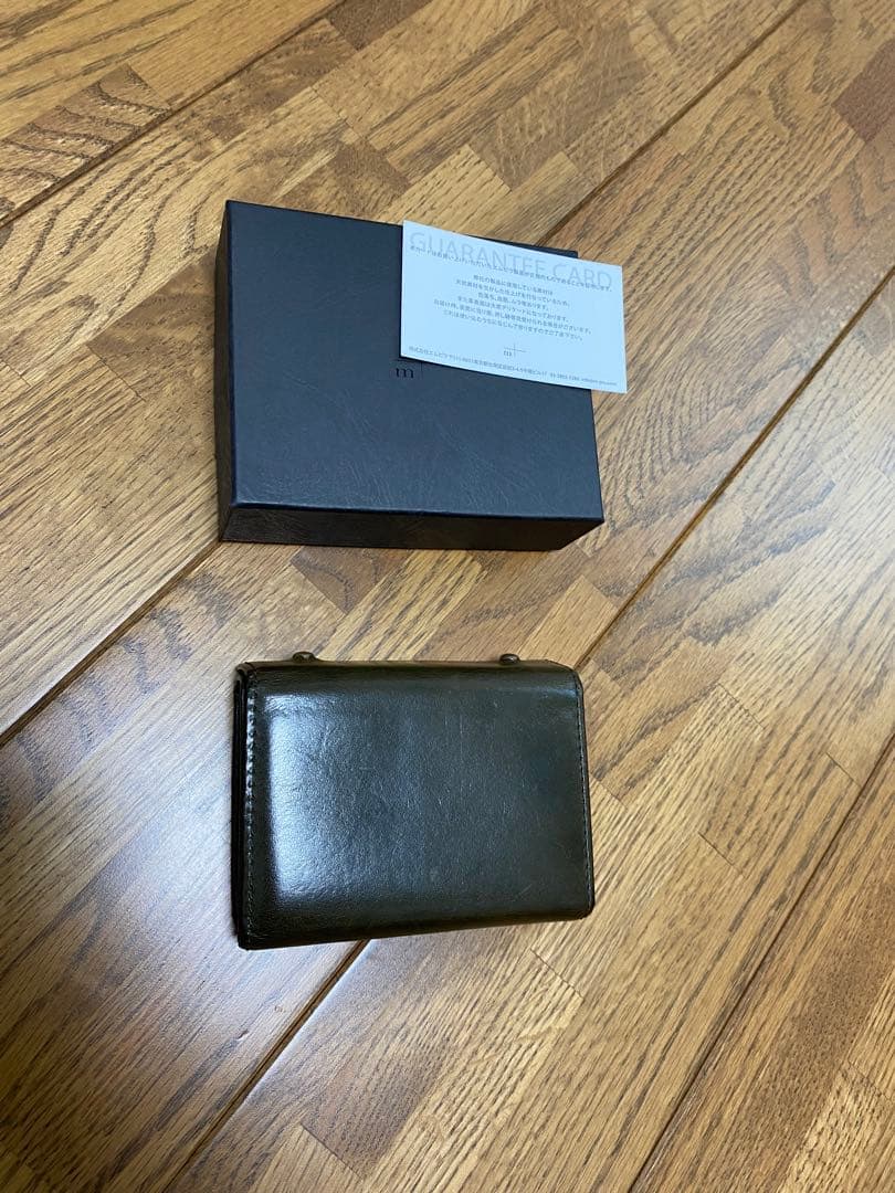 m+ エムピウミッレフォッリエ　イタリーコ　ムスキオ.コケ