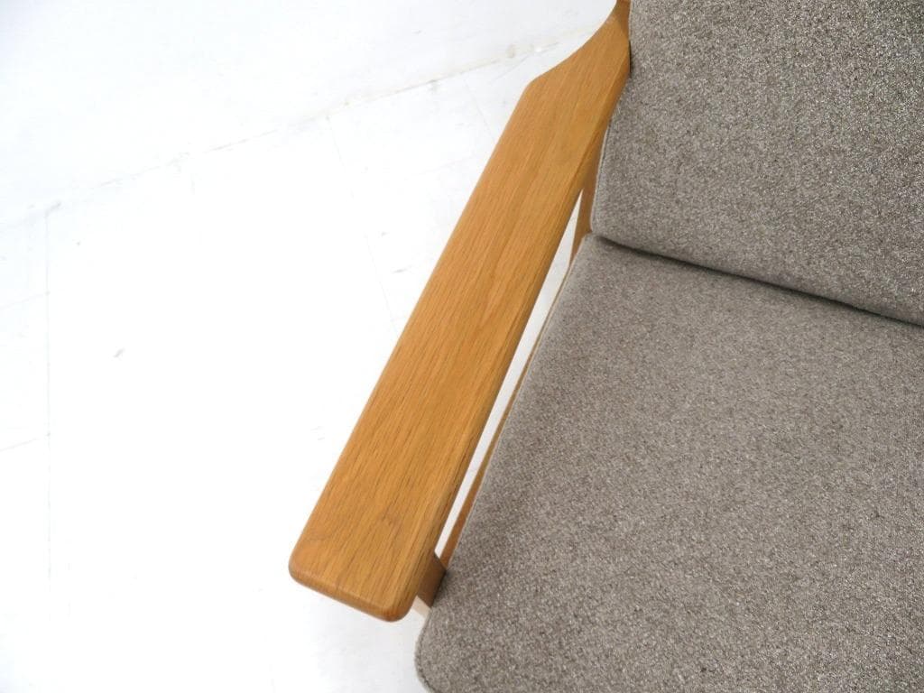 展示品　ウニコ　ヴィスカ　3人掛けソファ　オーク材　北欧　トリプルソファ