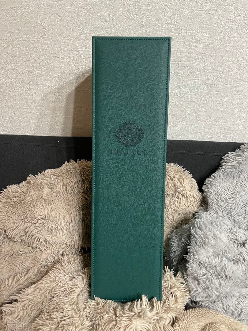 FILLICO シャンパンボトル 装飾付き