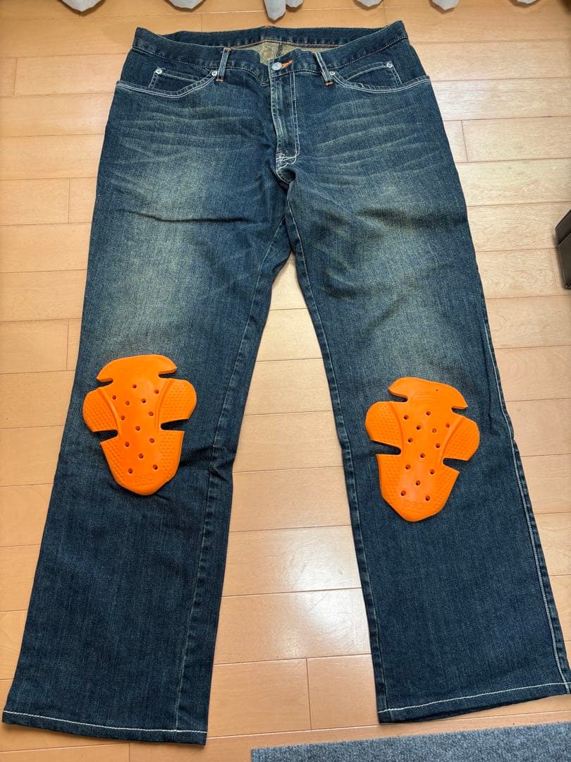 ヒョウドウ　hyod スポーツデニムパンツ　サイズ36 膝パッド付き