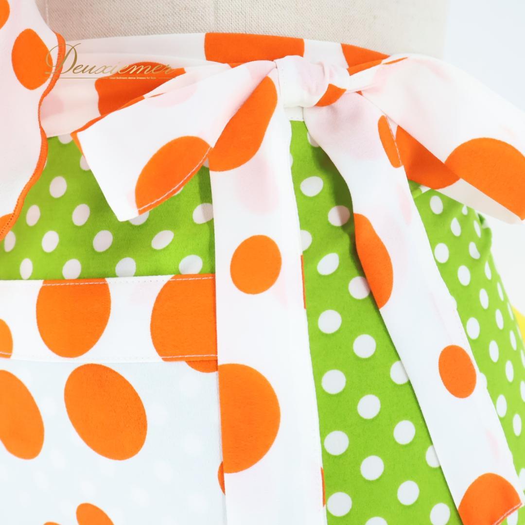 【フラメンコ衣装】ホワイト SONIA JOHNES エプロン ボウタイ 前掛け