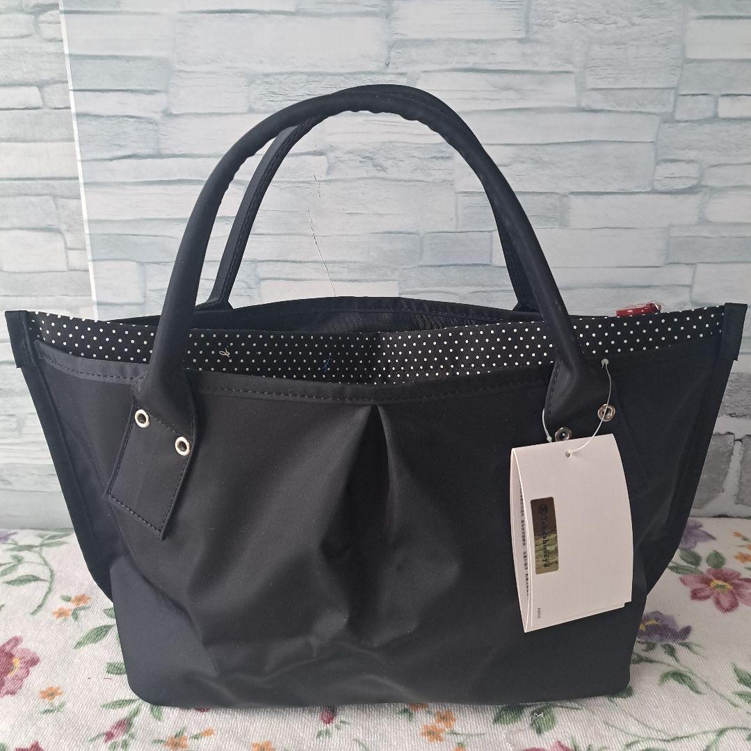 [新品未使用品]アニエスベー ボヤージュ 3室 トートバッグ 黒日本製 ナイロン