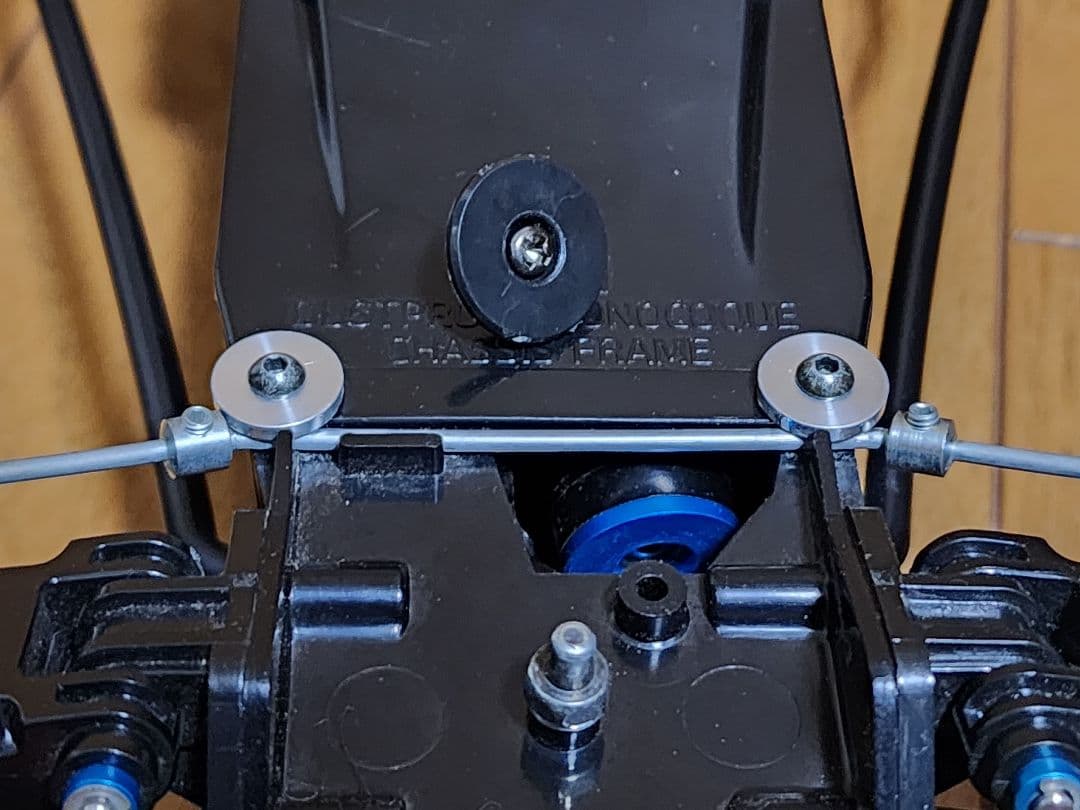 タミヤ 1/10 ノバフォックス FOX 車体のみ