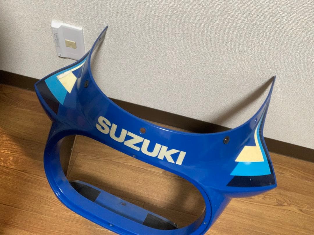 gsx-r750 初期型　gr71f アッパーカウル