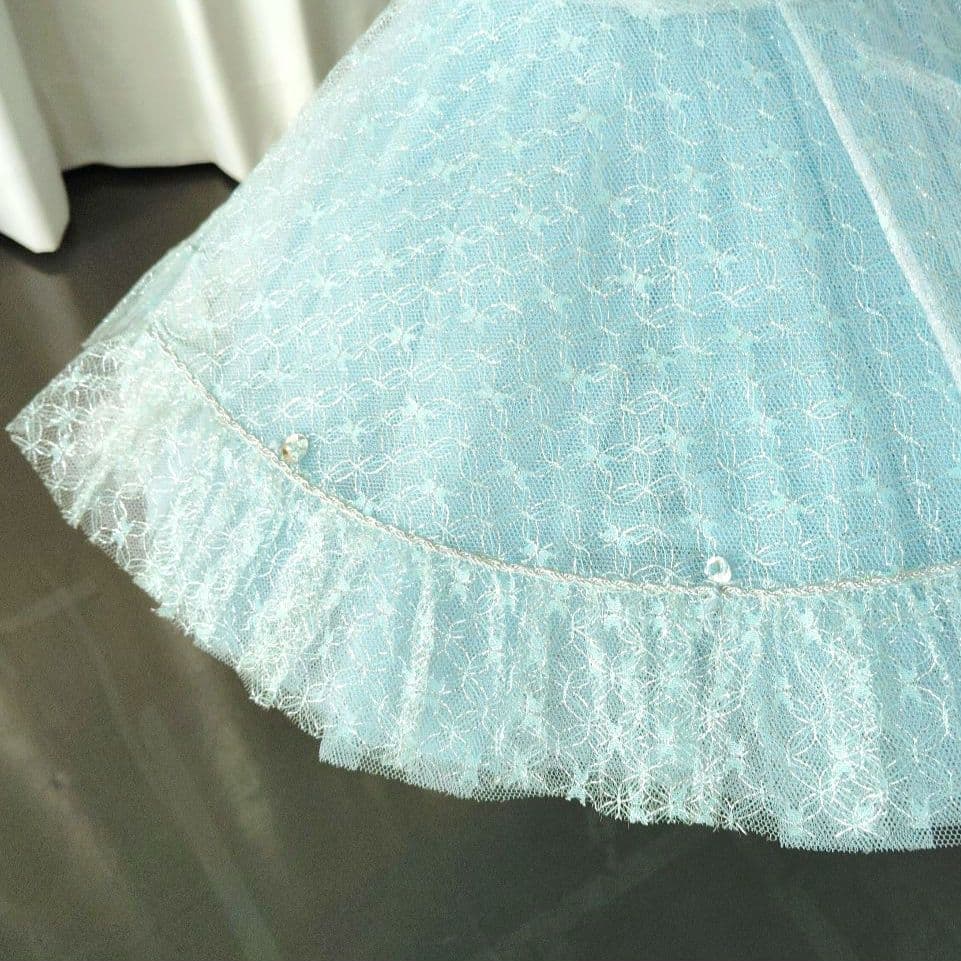 バレエ　チュチュ8着　水色シルバーレース　小学校2・3年生　冠、袖付