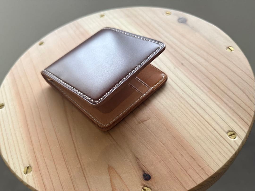 新喜皮革オイルコードバン　マネークリップ