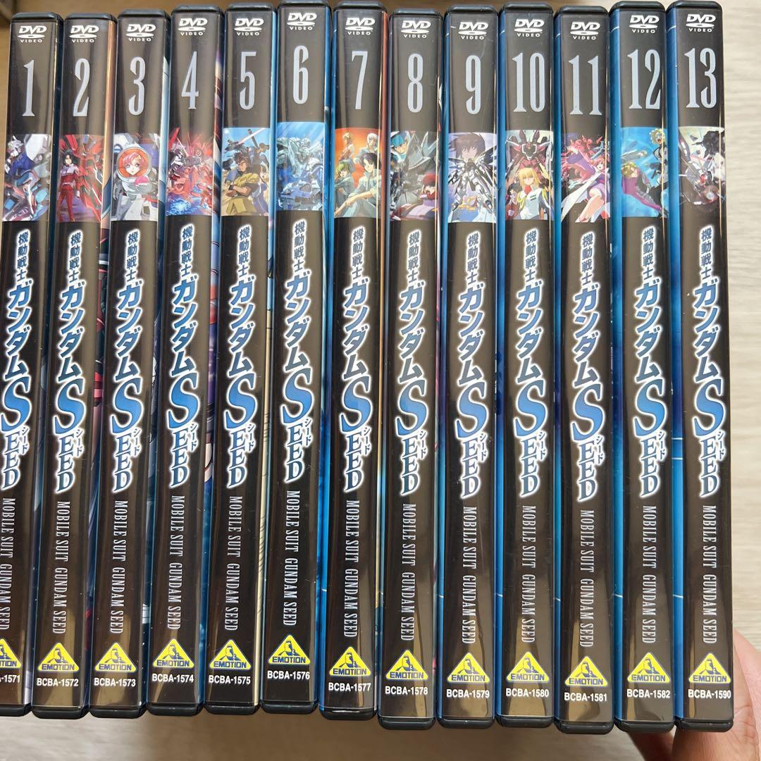クリスマス価格　機動戦士ガンダムシリーズ　DVD51枚セット