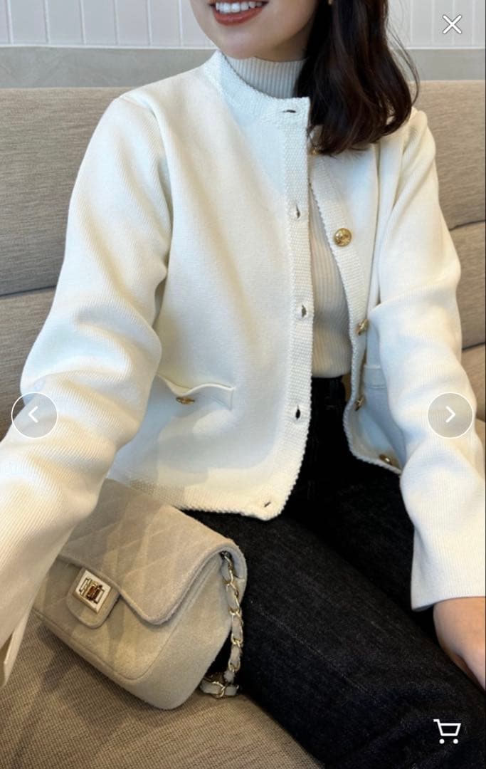 anuans オリジナルボタンノーカラーニットジャケット （IVORY）