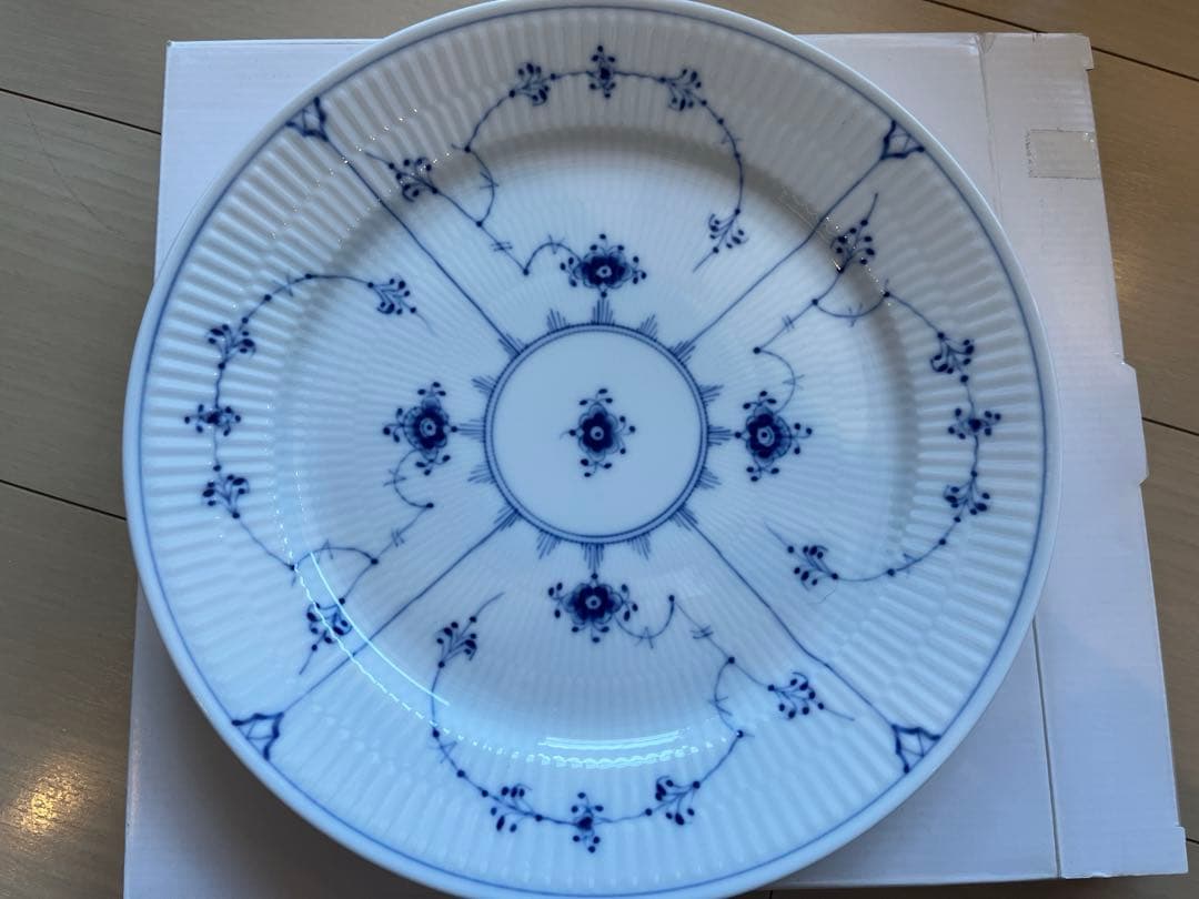 【開封済み未使用新品】  大皿