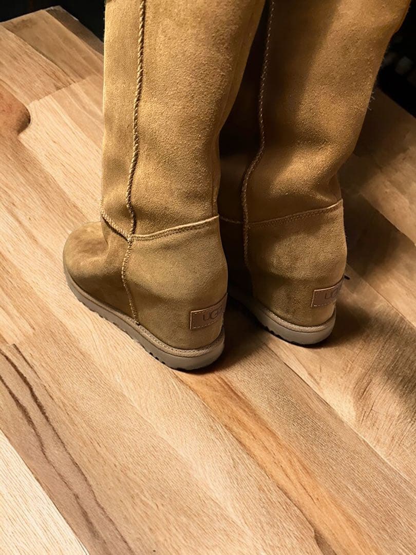 UGG アグ　Femmeニーハイブーツ