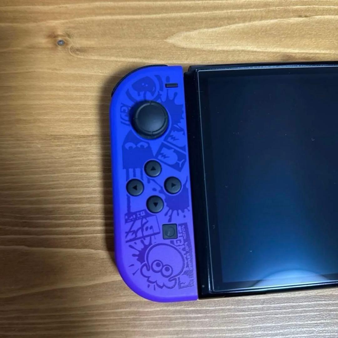 極美品　起動確認済　Nintendo Switch 有機ELスプラトゥーン3