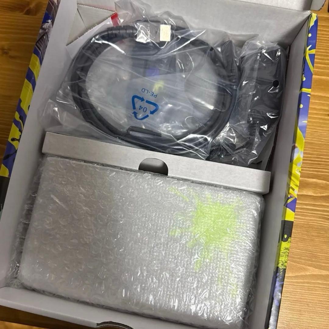 極美品　起動確認済　Nintendo Switch 有機ELスプラトゥーン3