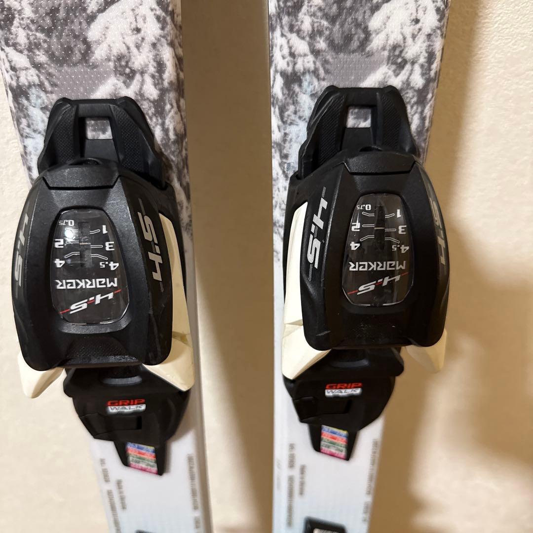 ノルディカ 120 スキー板とポールのセット