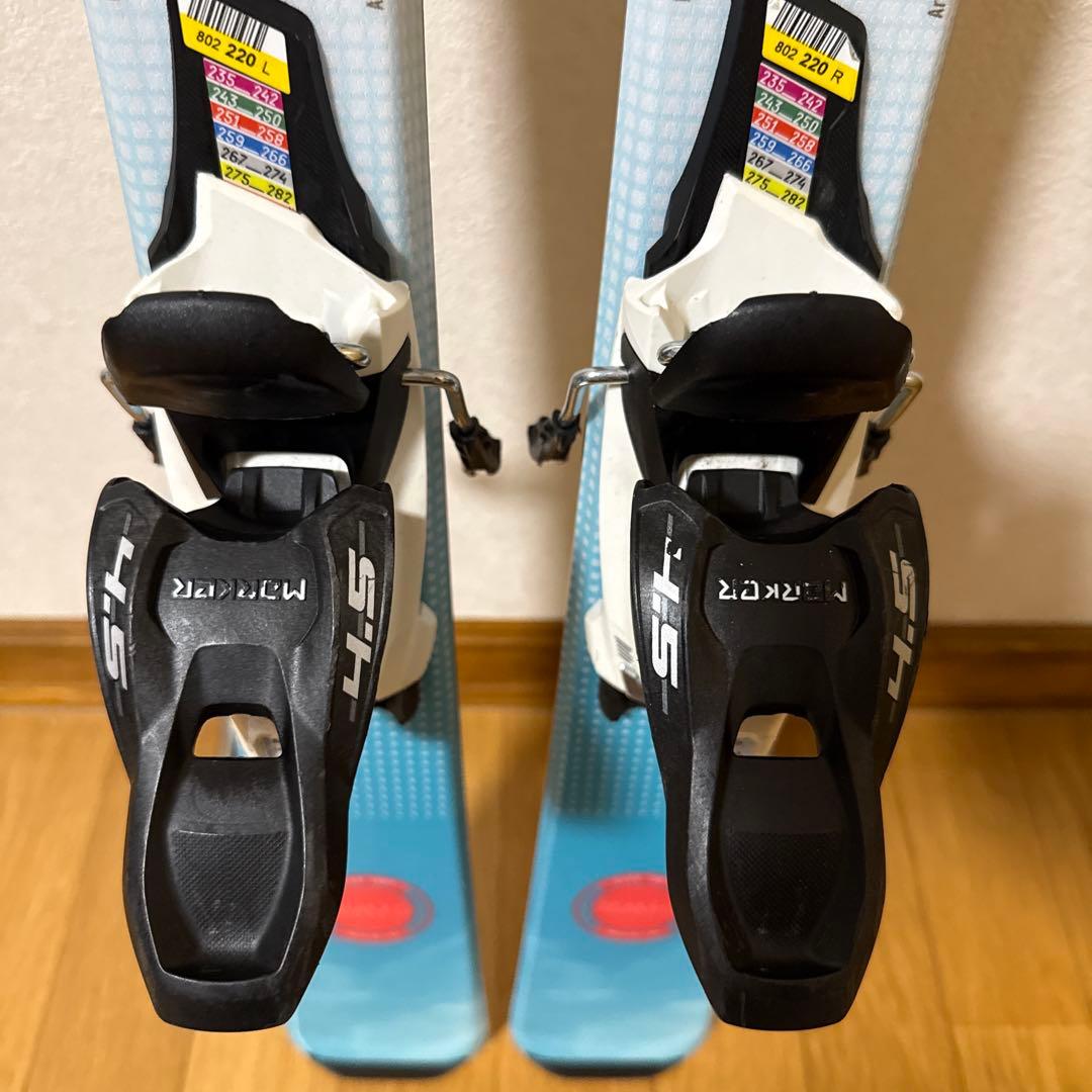 ノルディカ 120 スキー板とポールのセット