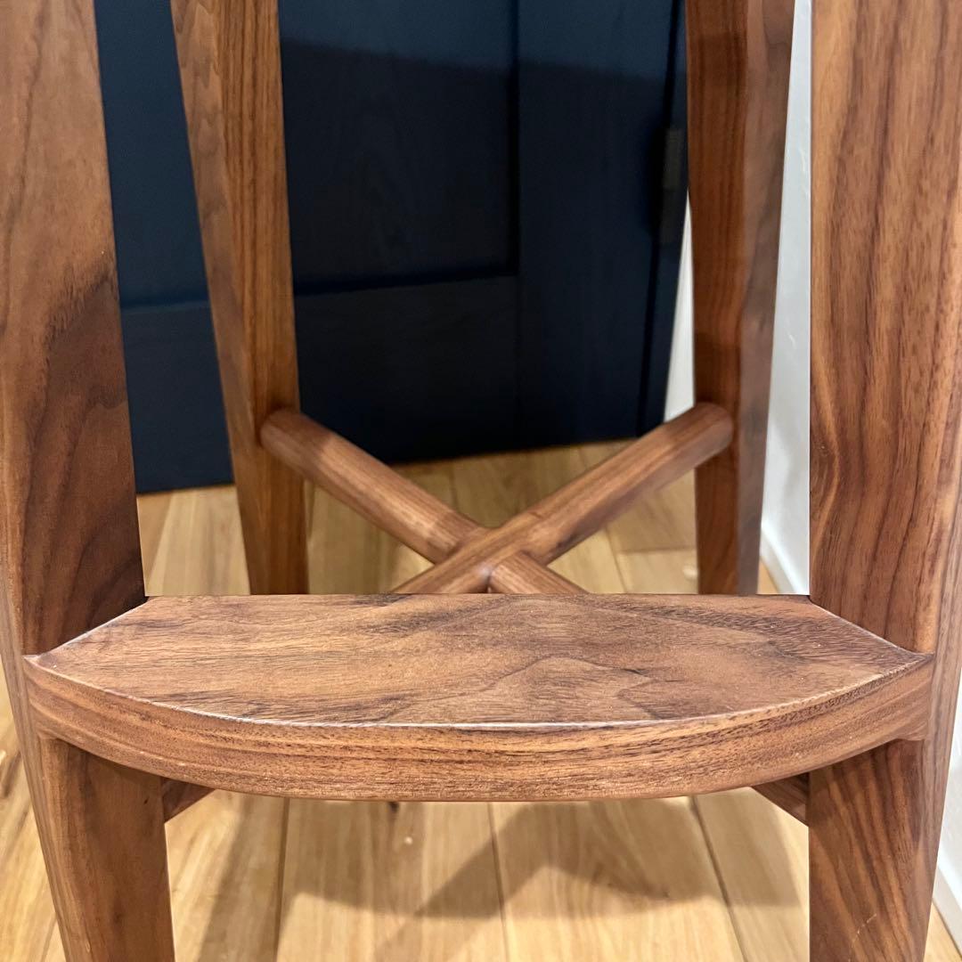 木製ダークブラウンスツール