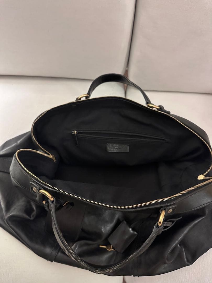 Saint Laurent（イヴサンローラン）ブラックレザー