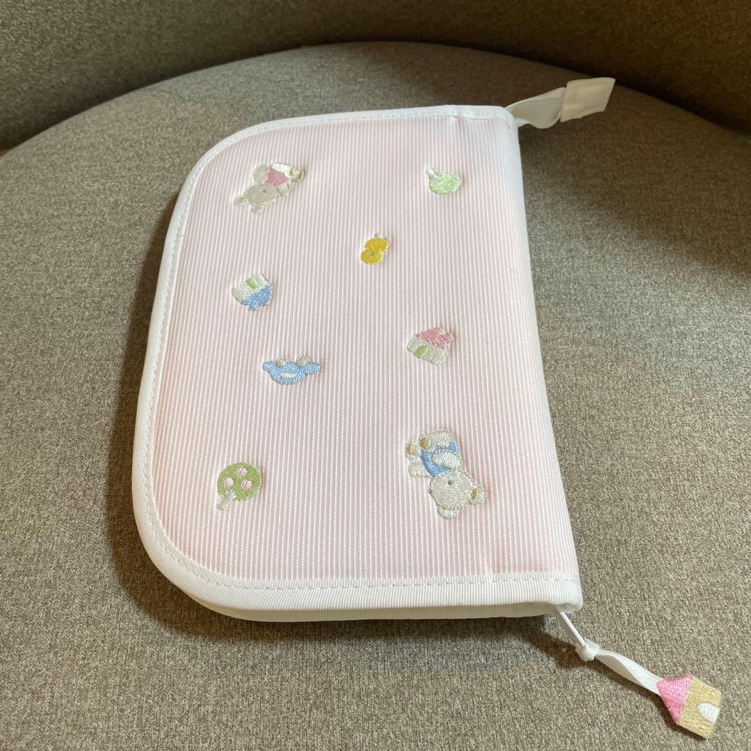 ら*ら様 ファミリア familiar 母子手帳ケース ピンク 女の子 ベビー
