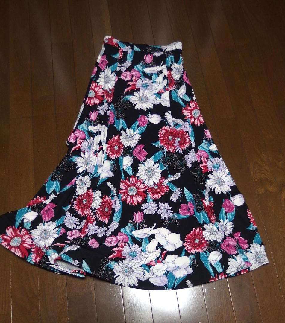 【社交ダンス】チャコット　 Dance　ブラック花柄プリント　スカート