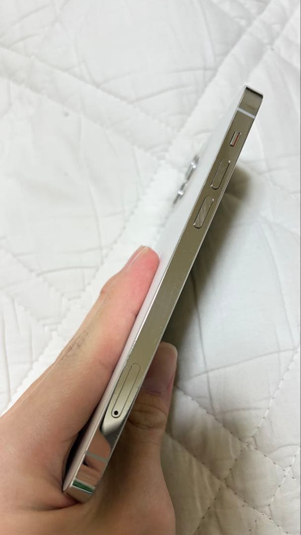 iPhone 12 Pro シルバー 本体SIMフリー