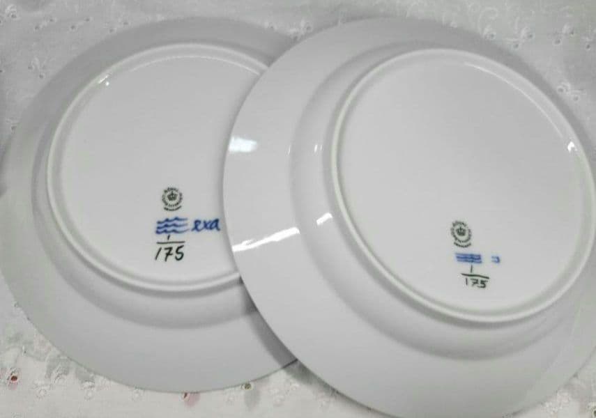 未使用近✨ロイヤルコペンハーゲン✨ブルーフルーテッド プレイン プレート大皿②