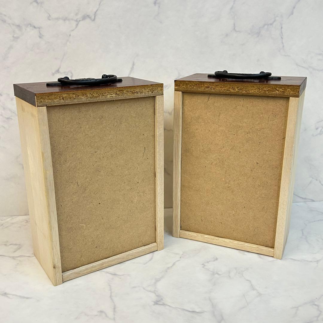 美品 アンティーク 欅・桐素材 漆塗り 小箪笥 牡丹金具 日本の伝統的な家具