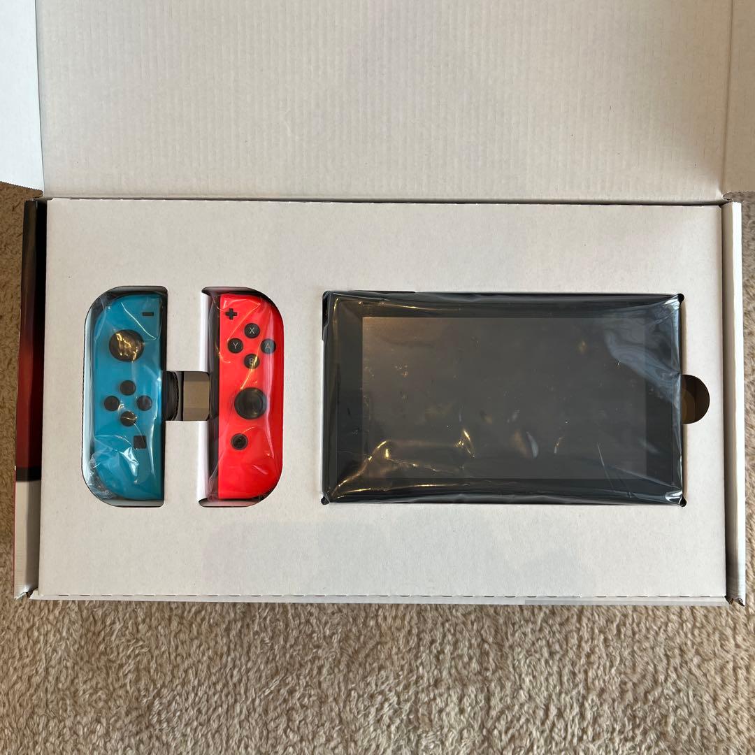 Nintendo Switch ネオンブルー/ネオンレッド 本体＋ケース