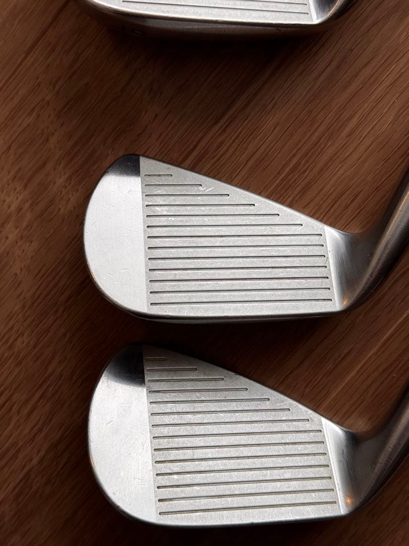 週末価格　ブリヂストン　J15CB アイアン　DGS200６本セット