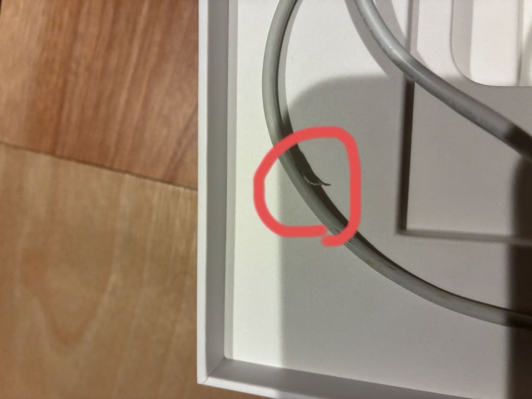 超美品！iPad 第8世代　32GB wifi 10.2インチ　A2270