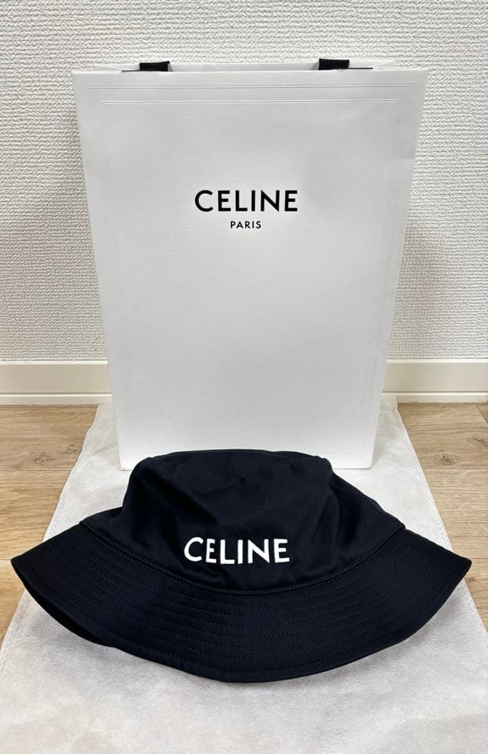 セリーヌ　ロゴバケットハット　XL