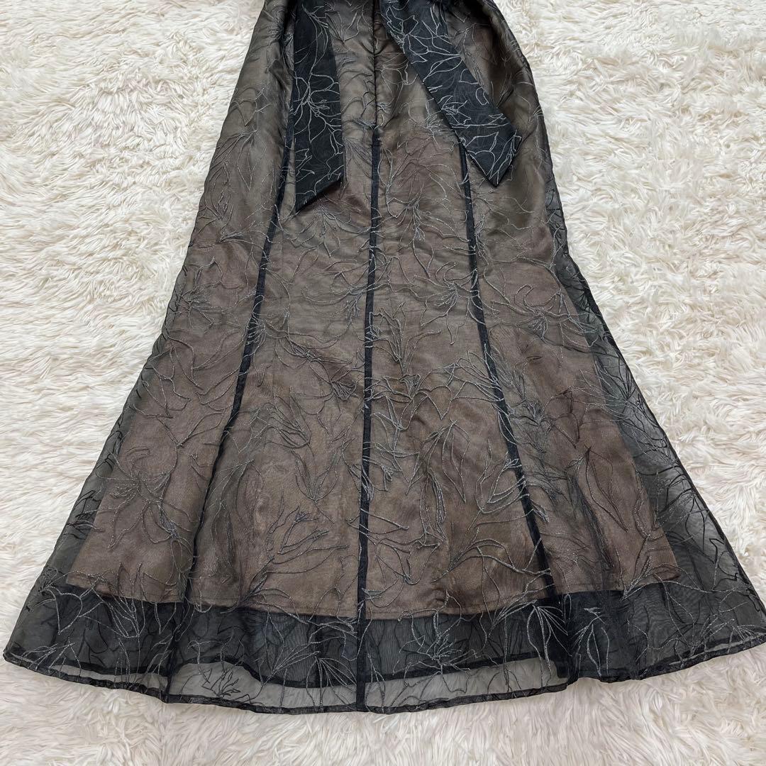 LILY BROWN エンボスオーガンジーlilyグリッタードレス オケージョン