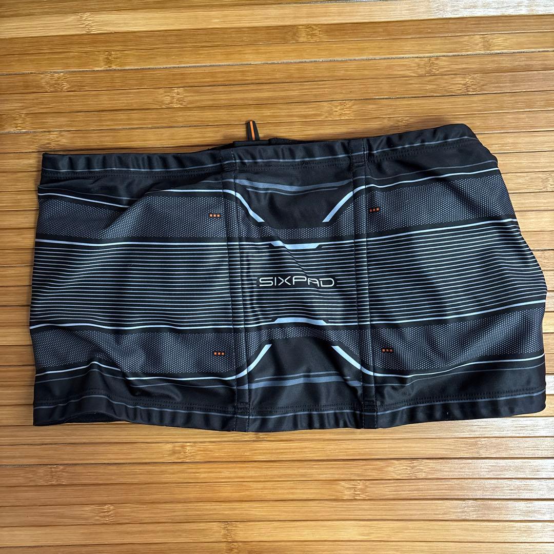 シックスパッド　SIX PAD パワースーツコアベルト　Ｌ